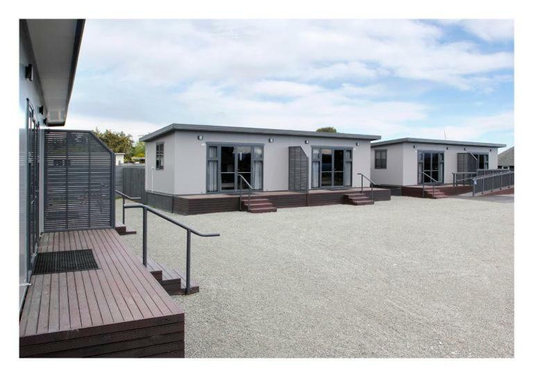Pine Lake View Lodge Kaiapoi Kültér fotó